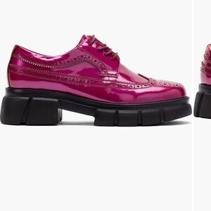 Stylish Fuchsia Loafers for Women